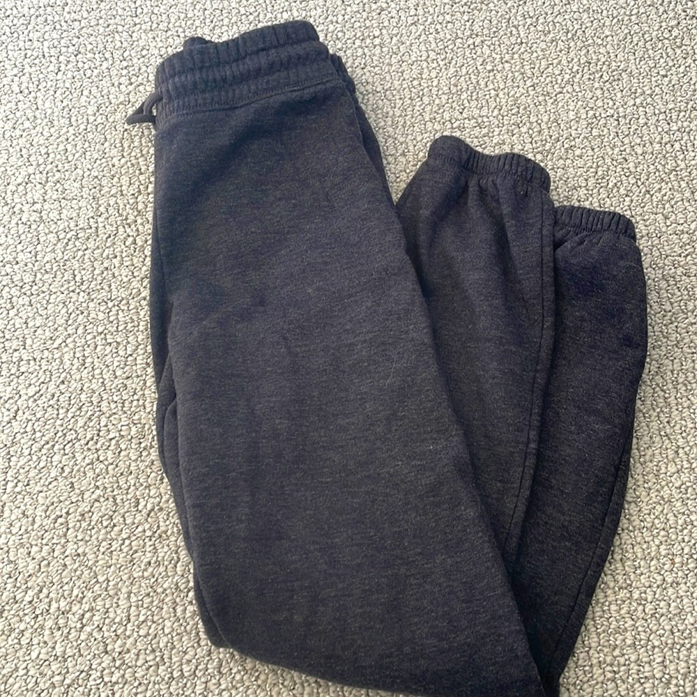 Girls Old Navy Sweatpant size XL dark gray